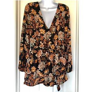 ⭐️3/25⭐️Women’s Romper